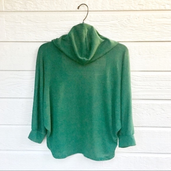 SUPER CUTE 3/4 SLEEVE LIGHT CARDIGAN - Picture 3 of 8